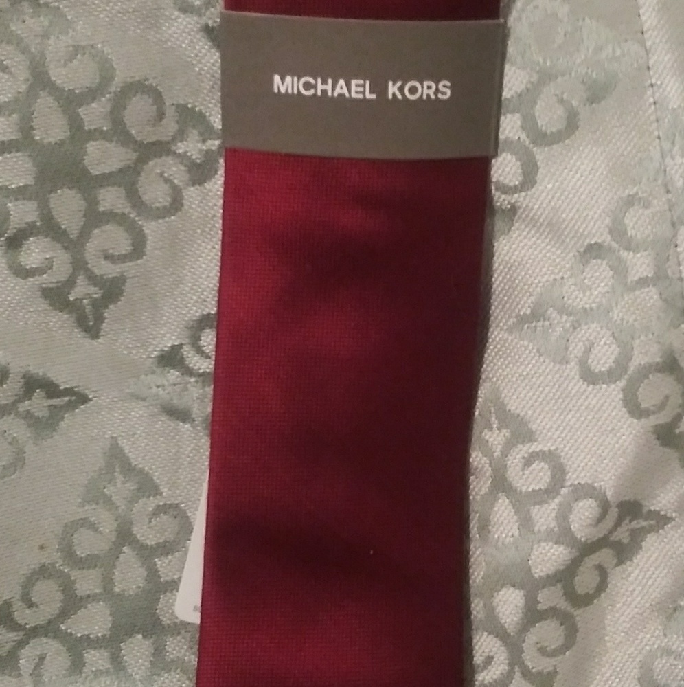 "Michael Kors" Maroon Tie